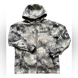 Men's Gamehide hunting Waterproof Jacket size large.